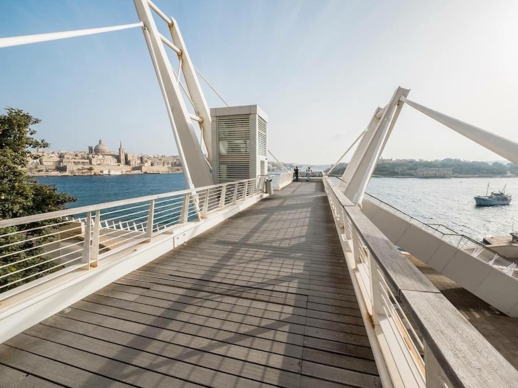 Apartament Unbeatable Location Valletta And Harbour Views Sliema Zewnętrze zdjęcie